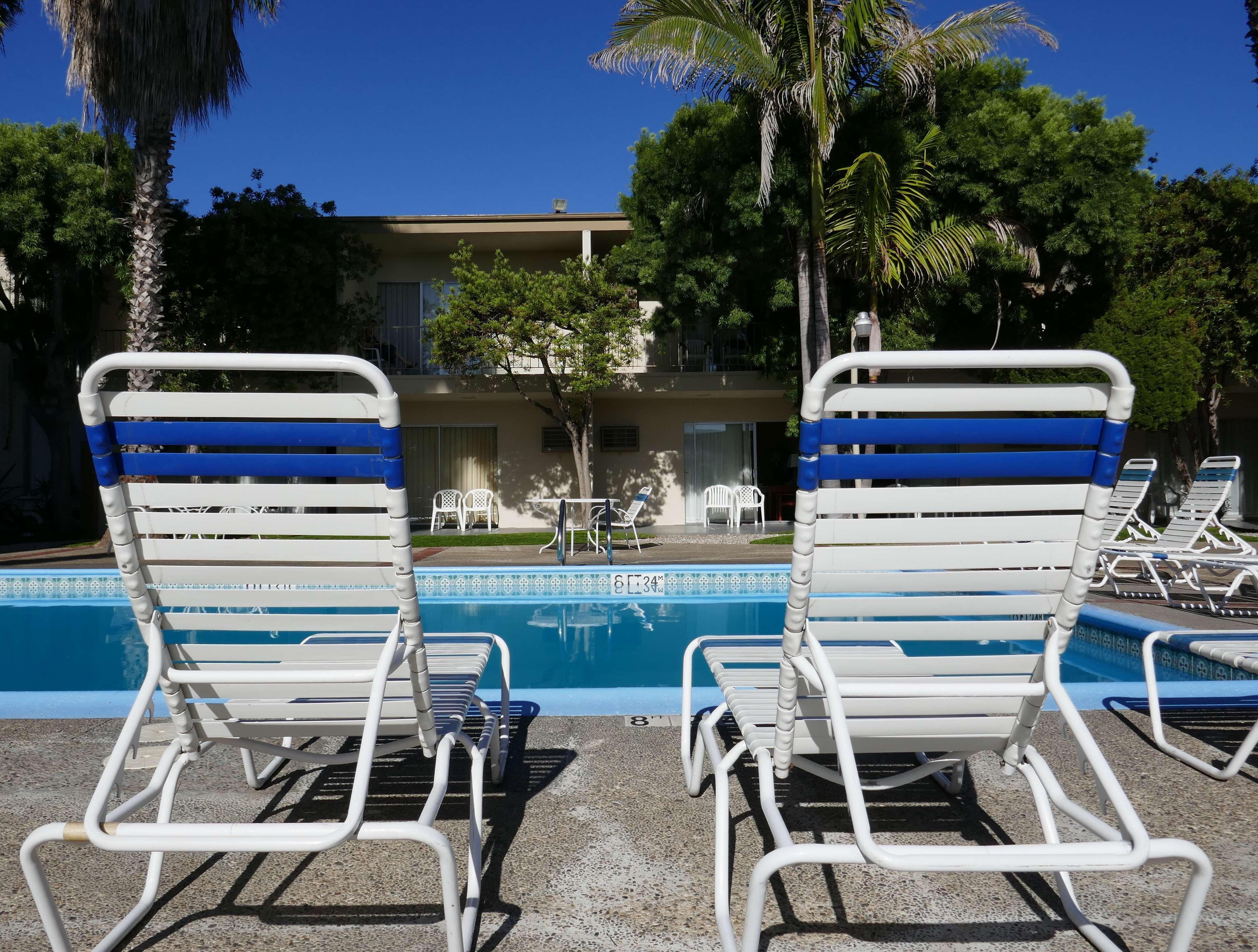 Best Western Golden Sails Hotel Long Beach Exterior photo